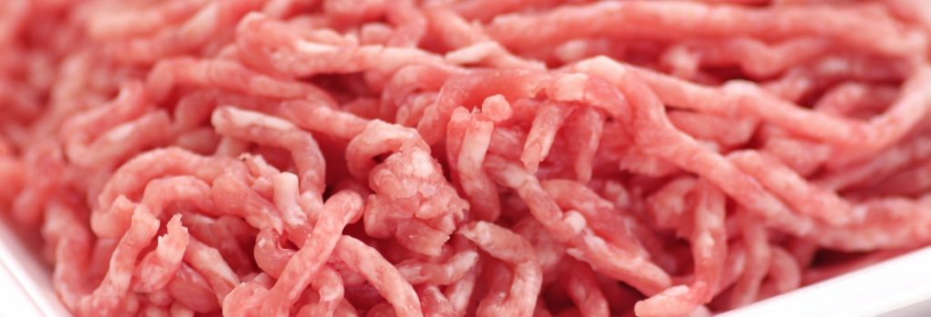 【品質向上×省人化】ミンチ肉の「成型不良」と「作業負荷」をポンプ1台で解決する方法